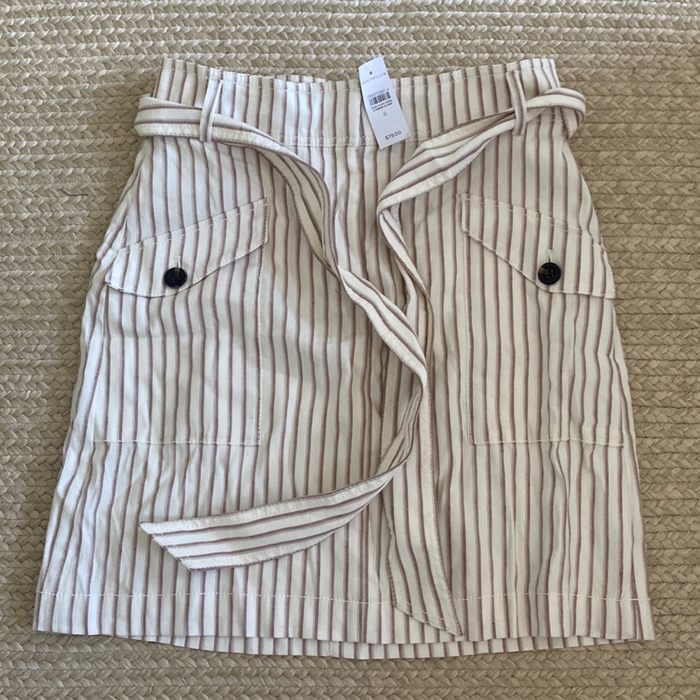 BRAND NEW Ann Taylor Striped skirt